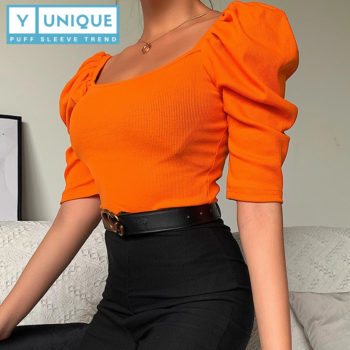 Stretchable Square Neck Puff Sleeve Crop Top 3